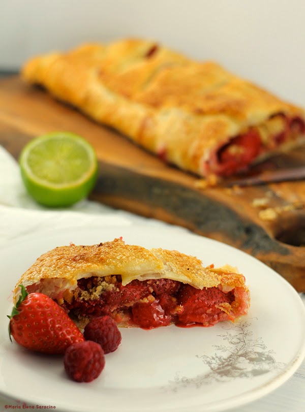 Se questo è un uovo - Strudel di fragole, lamponi e lime