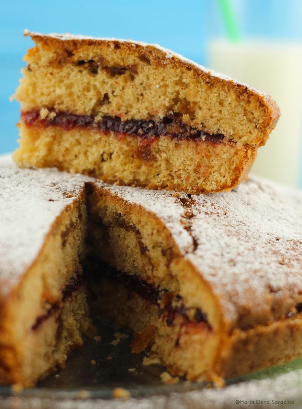 Se questo è un uovo - Torta di amaretti e Zibibbo_01