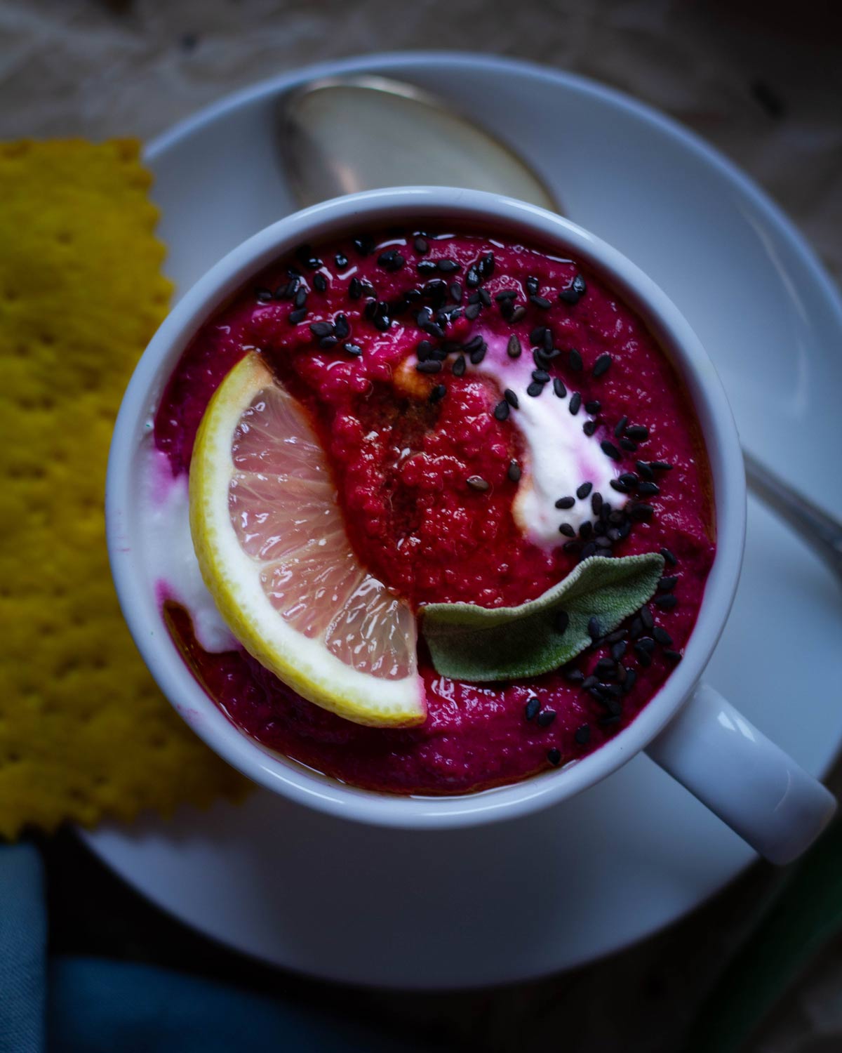 Se questo è un uovo - Hummus in tazza