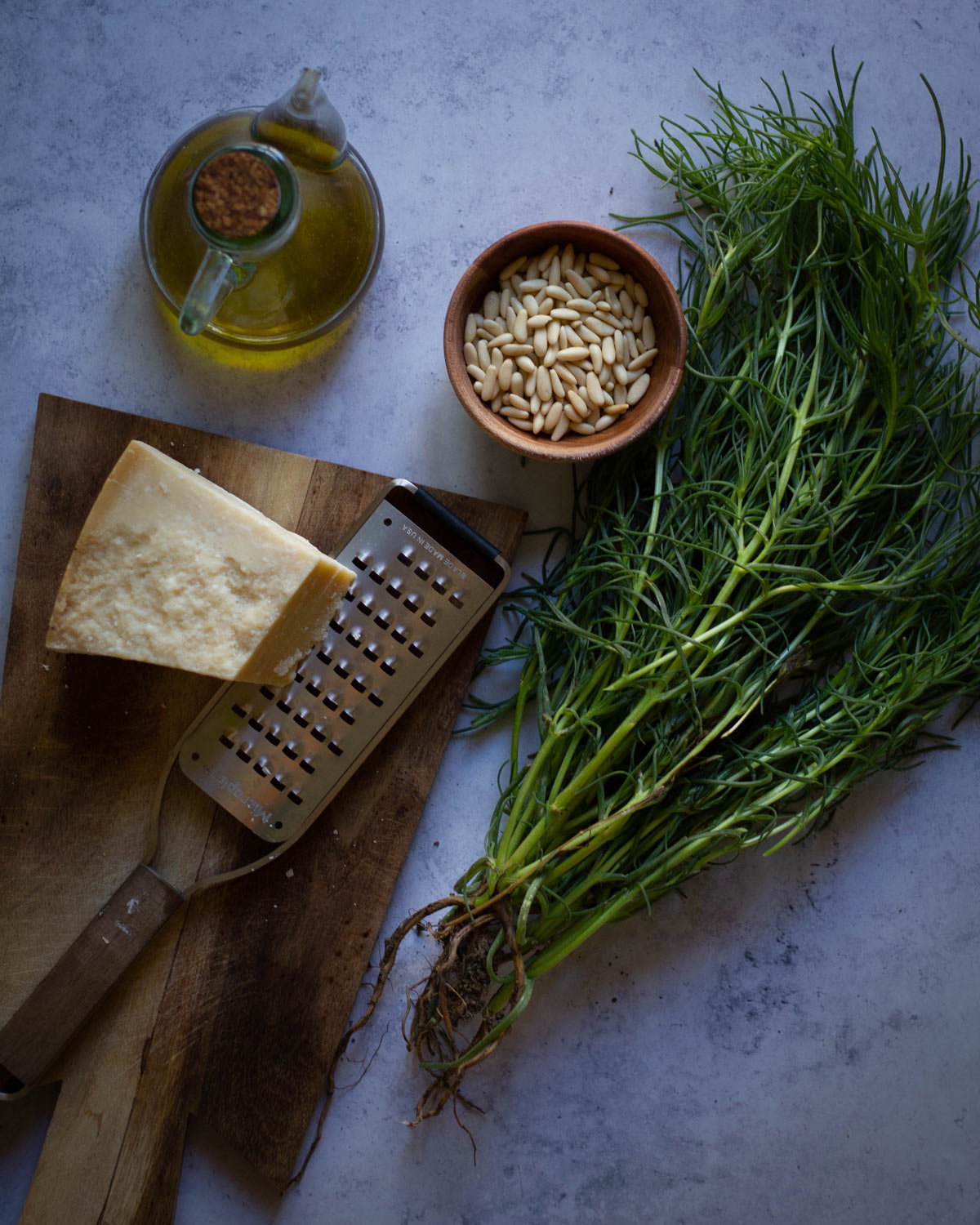 Se questo è un nuovo- Ingredienti pesto di agretti