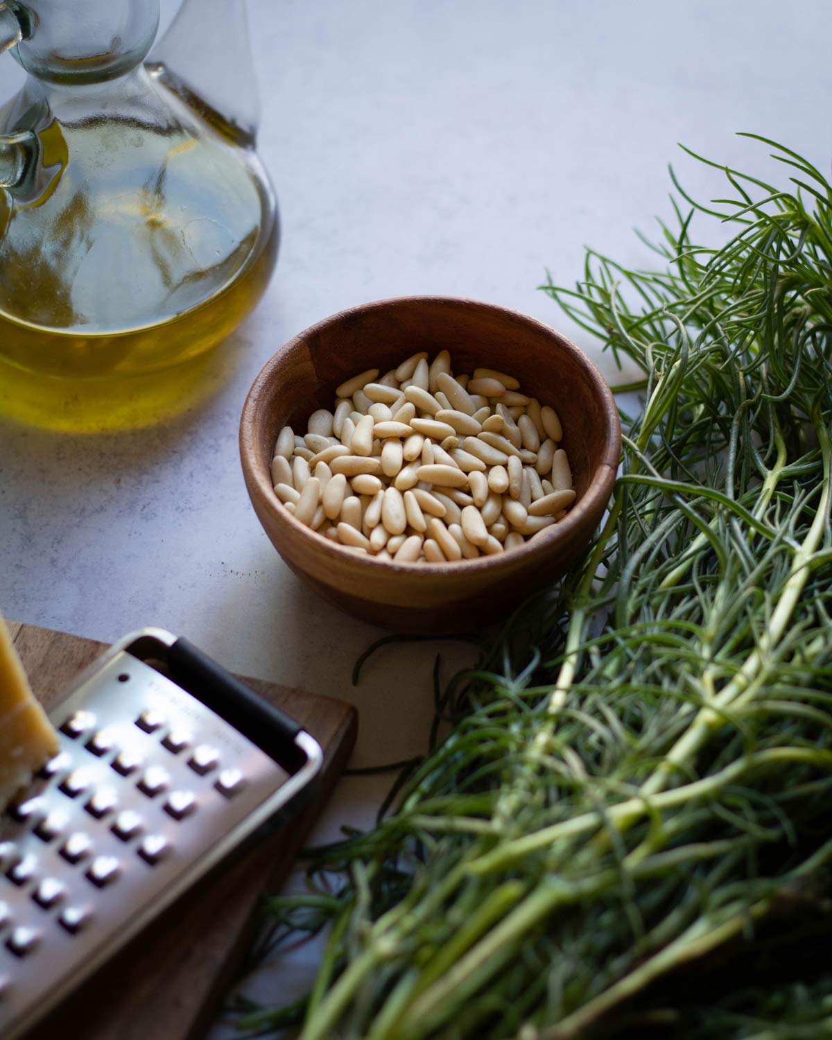 Se questo è un nuovo- Pinoli per il pesto